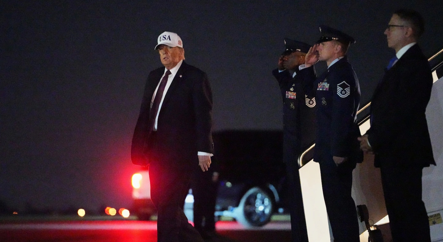 Tramp iki ölkənin təzyiqi altında İrana hücuma başlayıb - WP