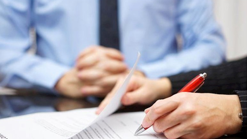 Daha bir icra hakimiyyətində kütləvi ixtisar - 54 nəfər işdən çıxarıldı