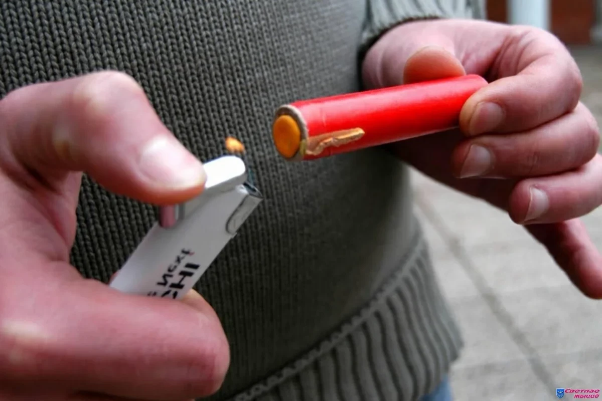 Gəncədə fişəng partladı, yeniyetmə xəsarət aldı