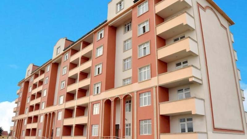 Gözdən əlil qadın 18 ildir növbədədir, amma mənzil ala bilmir