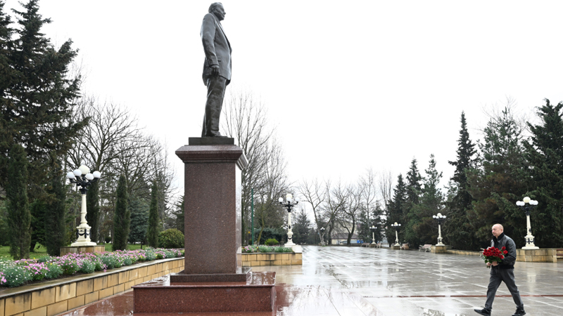 İlham Əliyev Şamaxı rayonuna səfər etdi (FOTO)