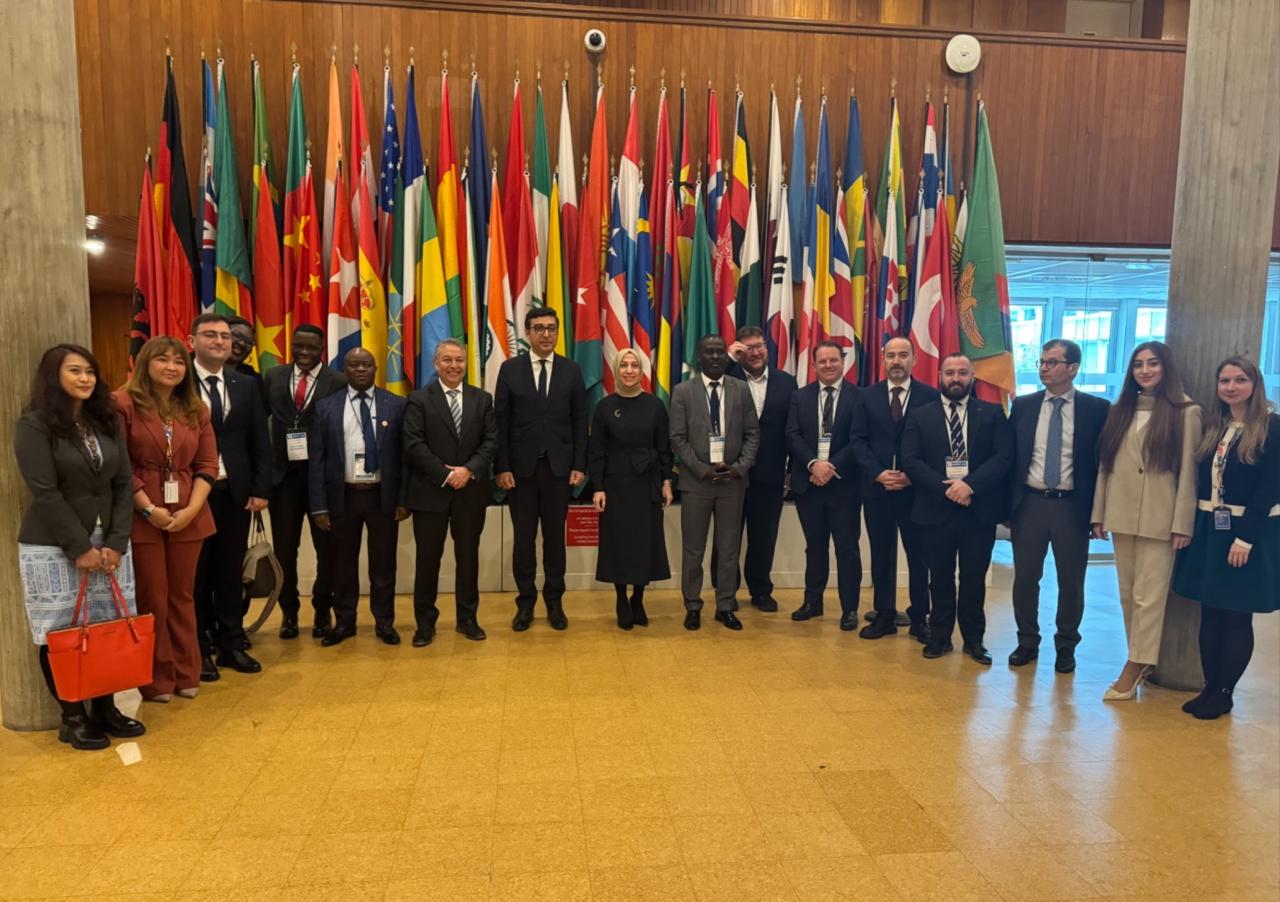 Fərid Qayıbovun sədrliyi ilə UNESCO-nun Mənzil Qərargahında iclas keçirildi