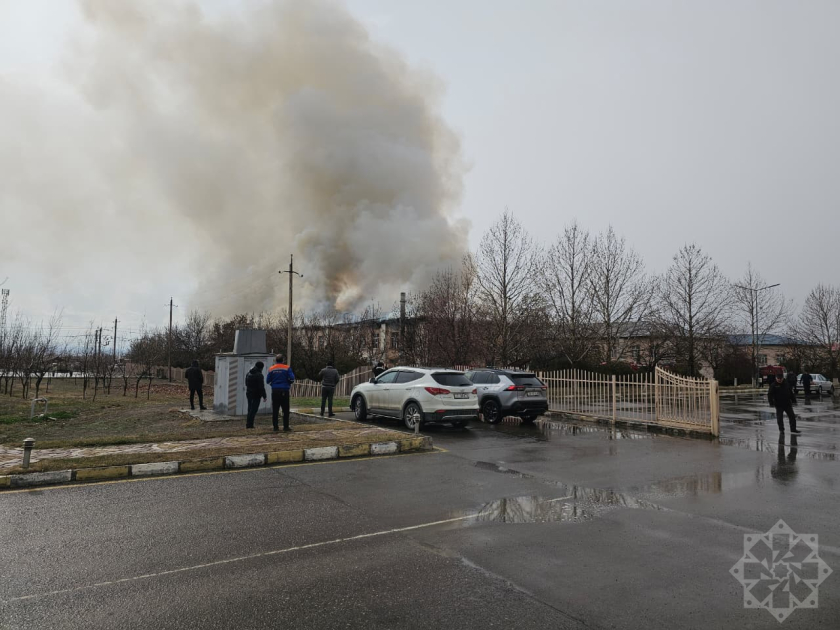 Naxçıvanda hərbi hissədə yanğın olub (FOTO)