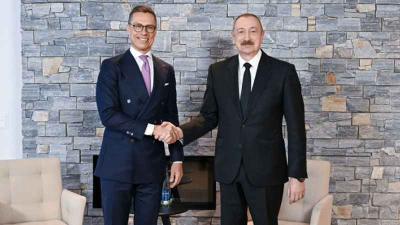 Finlandiya Prezidenti İlham Əliyevə zəng etdi