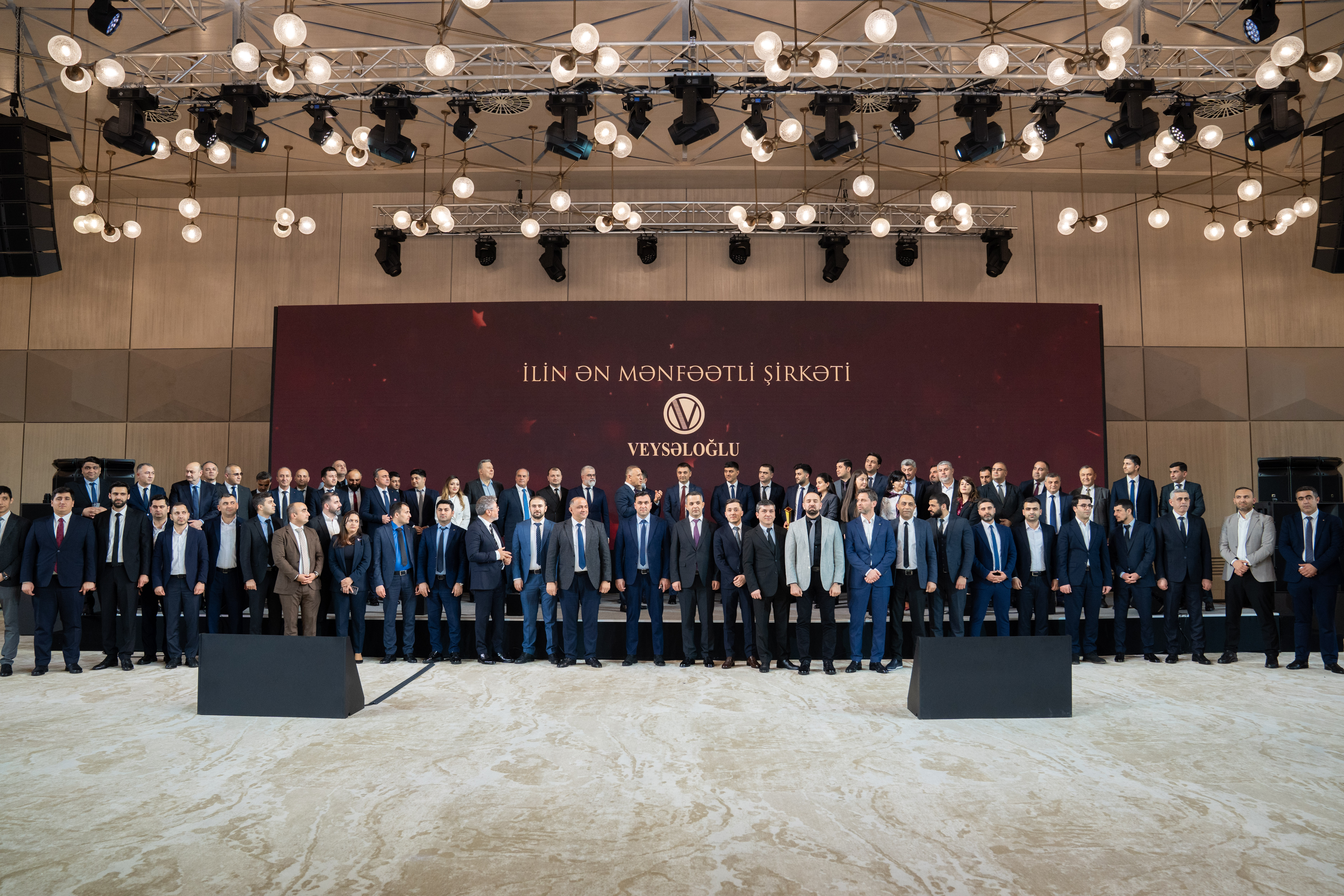 Veysəloğlu Şirkətlər Qrupu “İllik Dəyərləndirmə və Gələcəyə Baxış” tədbiri keçirdi (FOTO)