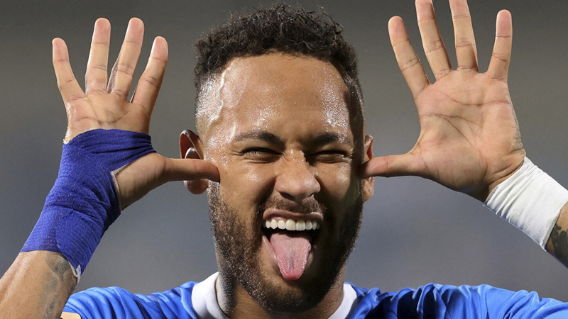 Komandasının oyununa getmədi, 24 saat onlayn poker oynadı