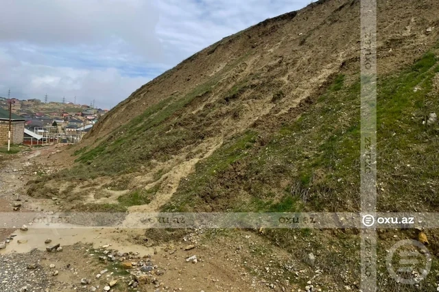 Qobuda sürüşmə baş verdi (FOTO)