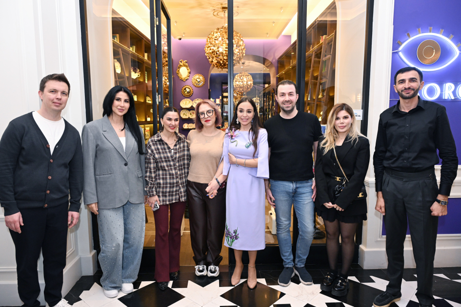 Leyla Əliyeva sərgidə iştirak etdi (FOTO)