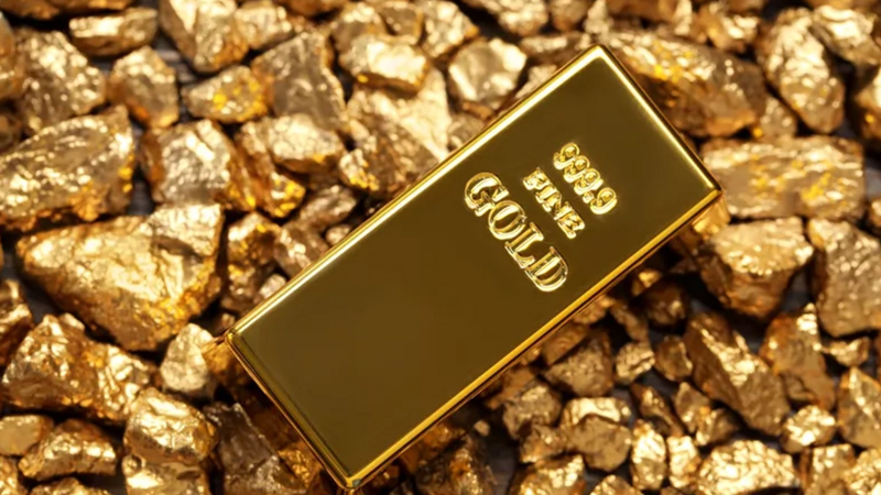 İqtisadçıdan qızılla bağlı proqnoz: 5 500 dollar...