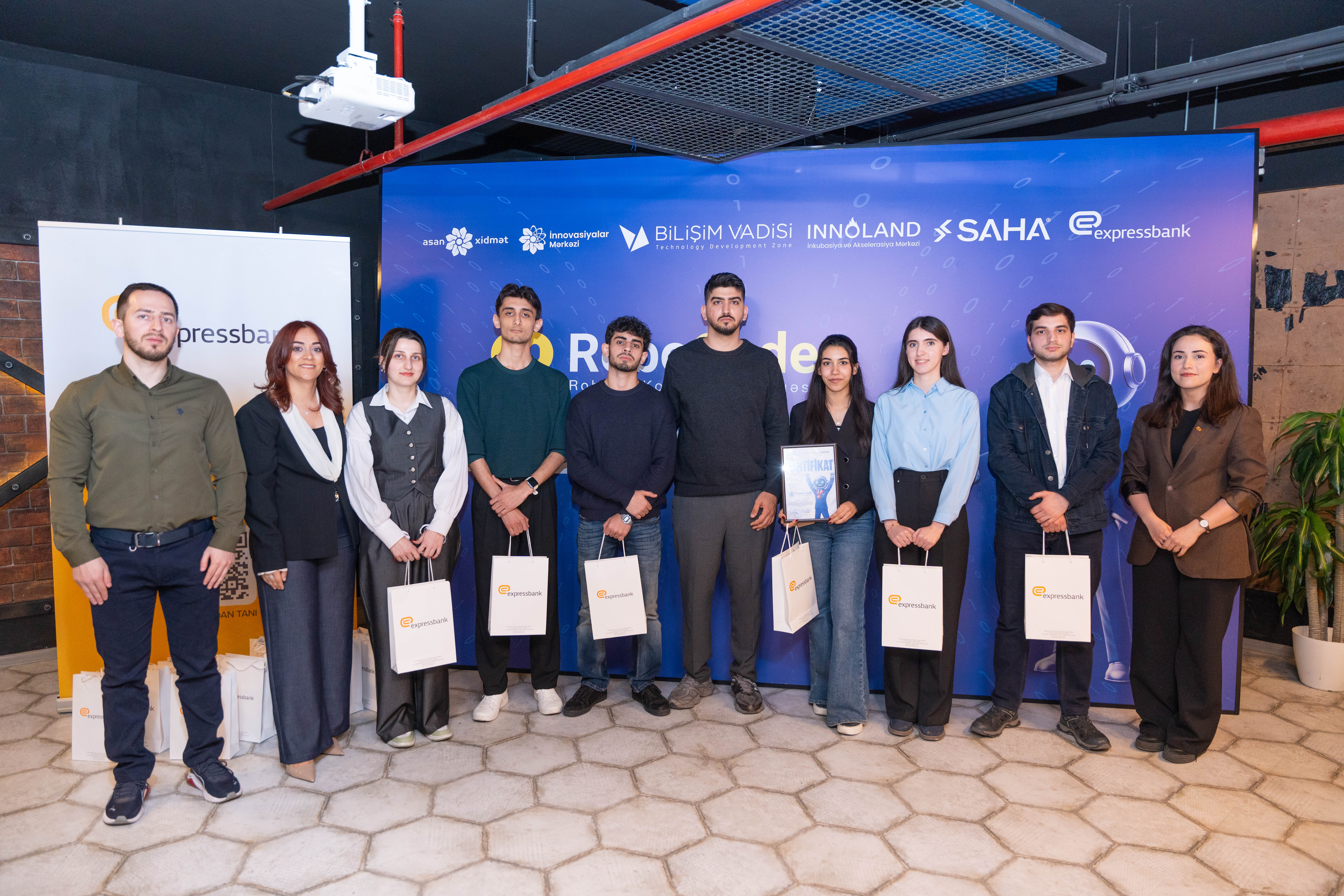Expressbankın sponsorluğu ilə 