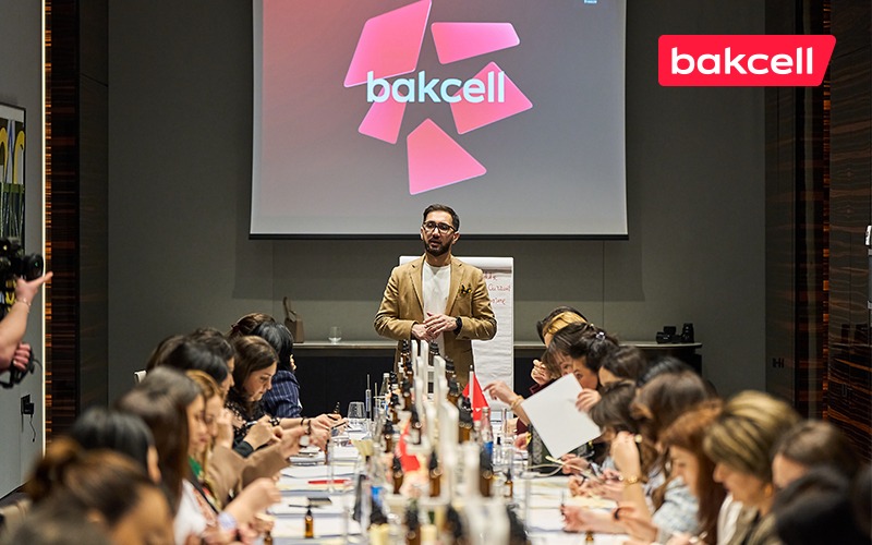 Bakcell 8 Martı xanım jurnalistlərlə birgə qeyd etdi (FOTO)