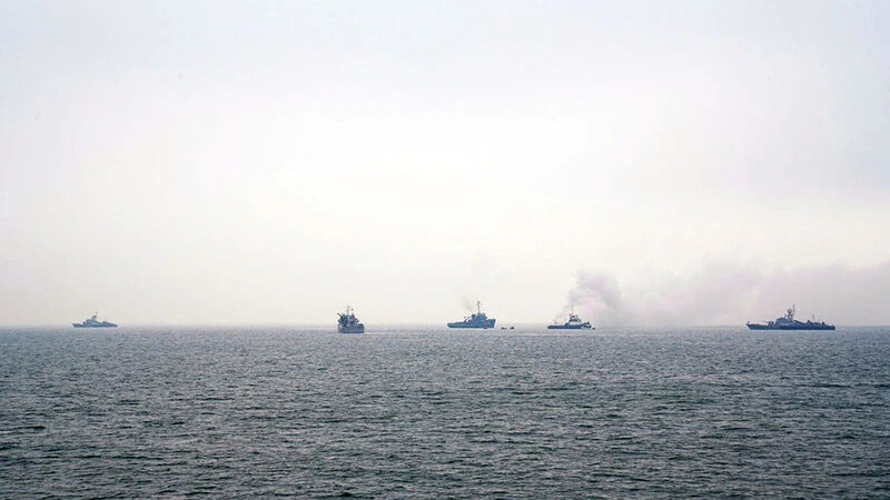 İran: Hörmüz boğazı açıqdır