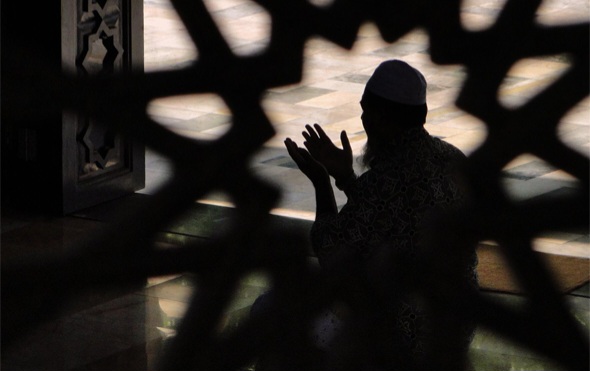 Evində dini yığıncaqlar təşkil etdi, saxlanıldı - Məhkəmə qərarı