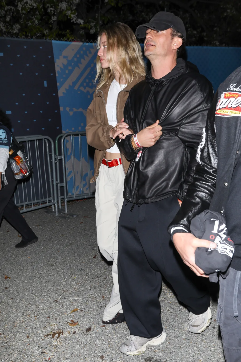 Keti Perridən boşandı, özündən 21 yaş kiçik modellə sevgili oldu (FOTO)