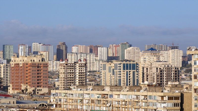 Bakı yüklənir: Hökumət bunun qarşısını necə alacaq?