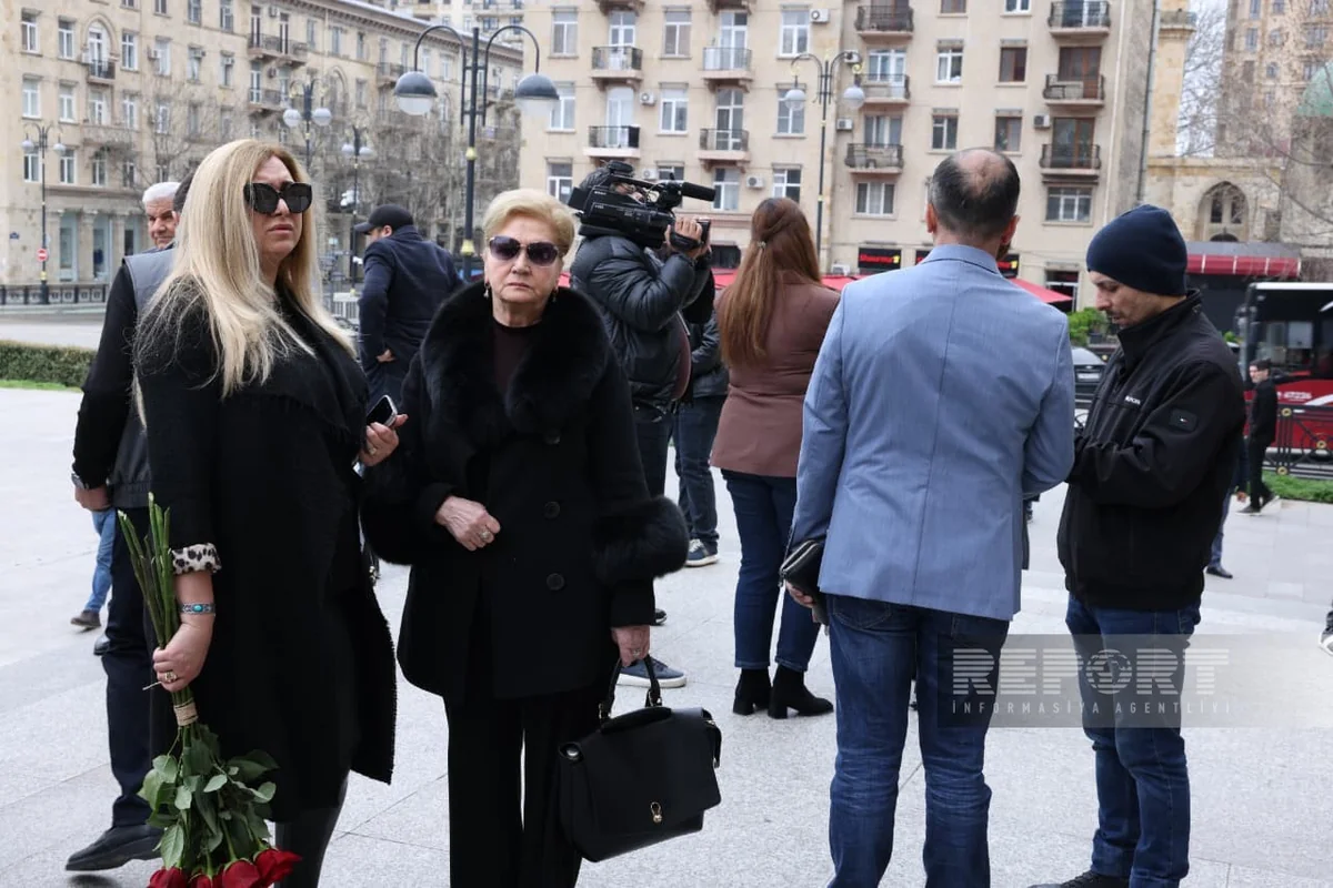 Rasim Balayevlə vida mərasimi keçirilir (YENİLƏNİB/FOTO)