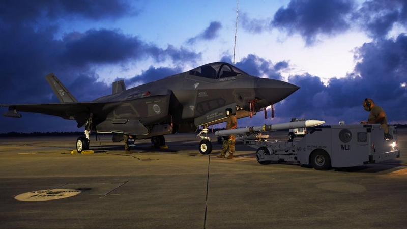 Rəqəmsal qalxan və müasir zireh: F-35-i radarlardan nə gizlədir?