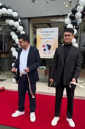 HONOR Azərbaycanda ikinci rəsmi mağazasını və ilk servis mərkəzini açdı