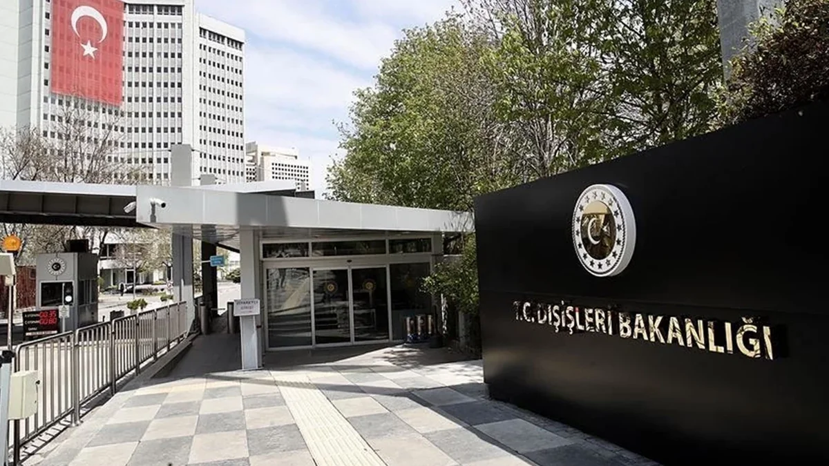 İranın Ankaradakı səfiri Türkiyə XİN-ə çağırıldı