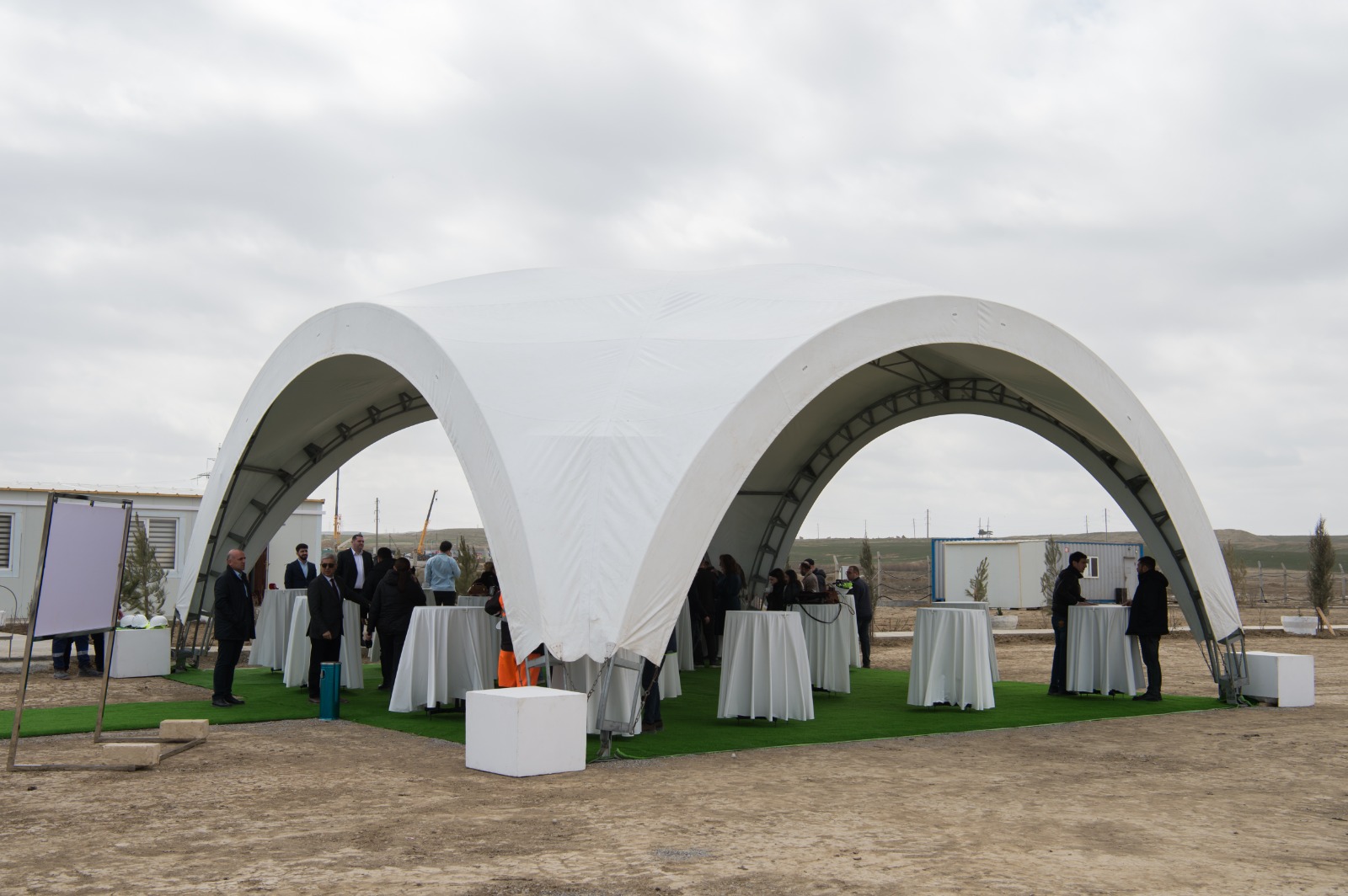 Tullantı sutəmizləyici qurğunun və kollektorun tikinti ərazisinə mediatur təşkil olundu (FOTO/VİDEO)