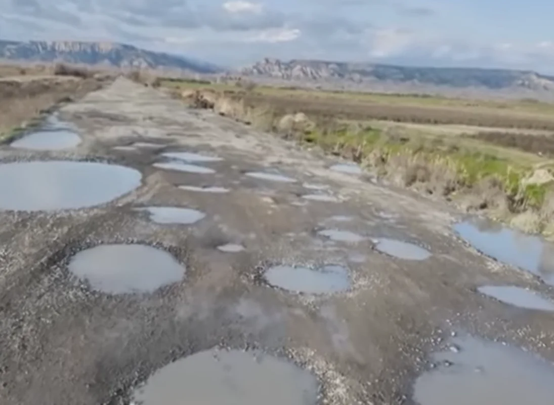 Göyçayda yol problemi: 30 mindən çox insan əziyyət çəkir (VİDEO)