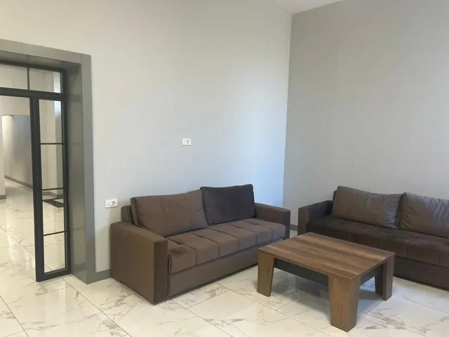 Ombudsman DTX-nin Müvəqqəti Saxlama Yeri və İstintaq Təcridxanasına baş çəkdi (FOTO)