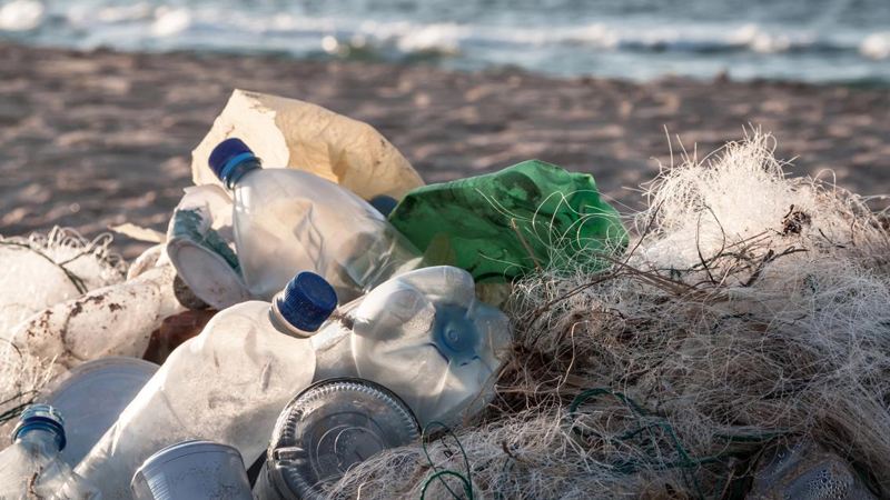 Plastik neftə alternativ kimi: Günəş işığı tullantını hidrogenə çevirir