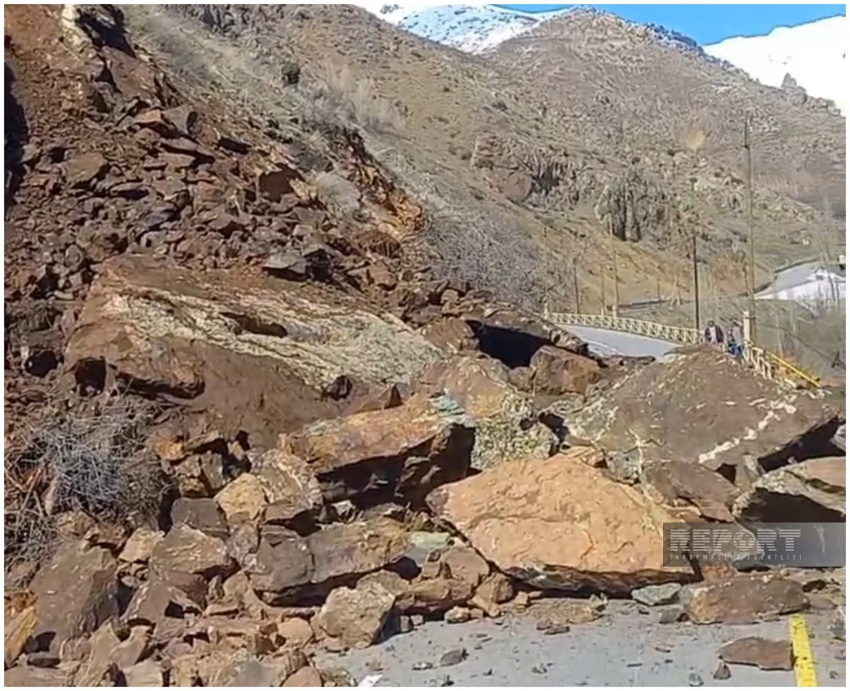 Ordubadda qaya uçqunu oldu (FOTO)