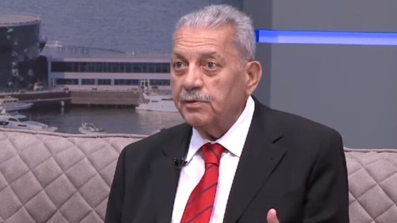 Oğlu Xalq artistinin səhhətindən danışdı