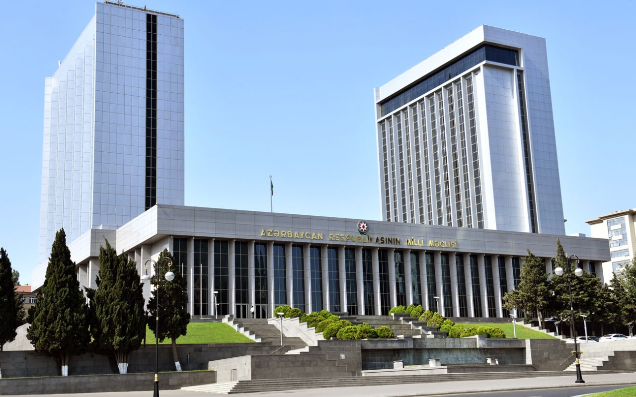 Milli Məclis bir neçə beynəlxalq sazişi ratifikasiya etdi