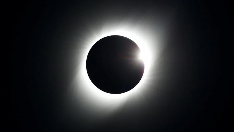 6 dəqiqəlik qaranlıq rekordu: Növbəti belə hadisə 157 ildən sonra baş verəcək
