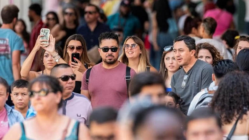 Dünyada insanlar sürətlə azalır: Səbəb müharibələr və fəlakətlər deyil