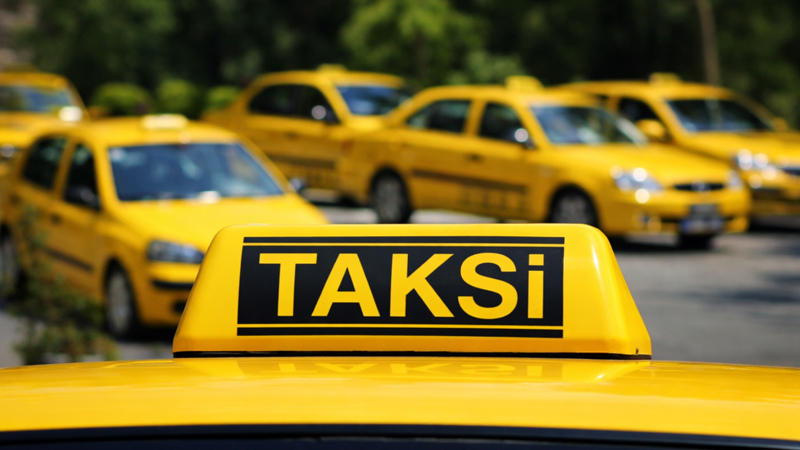 Taksilərin icbari sığortası niyə 50 faiz bahalaşdı? - AMB-dən açıqlama