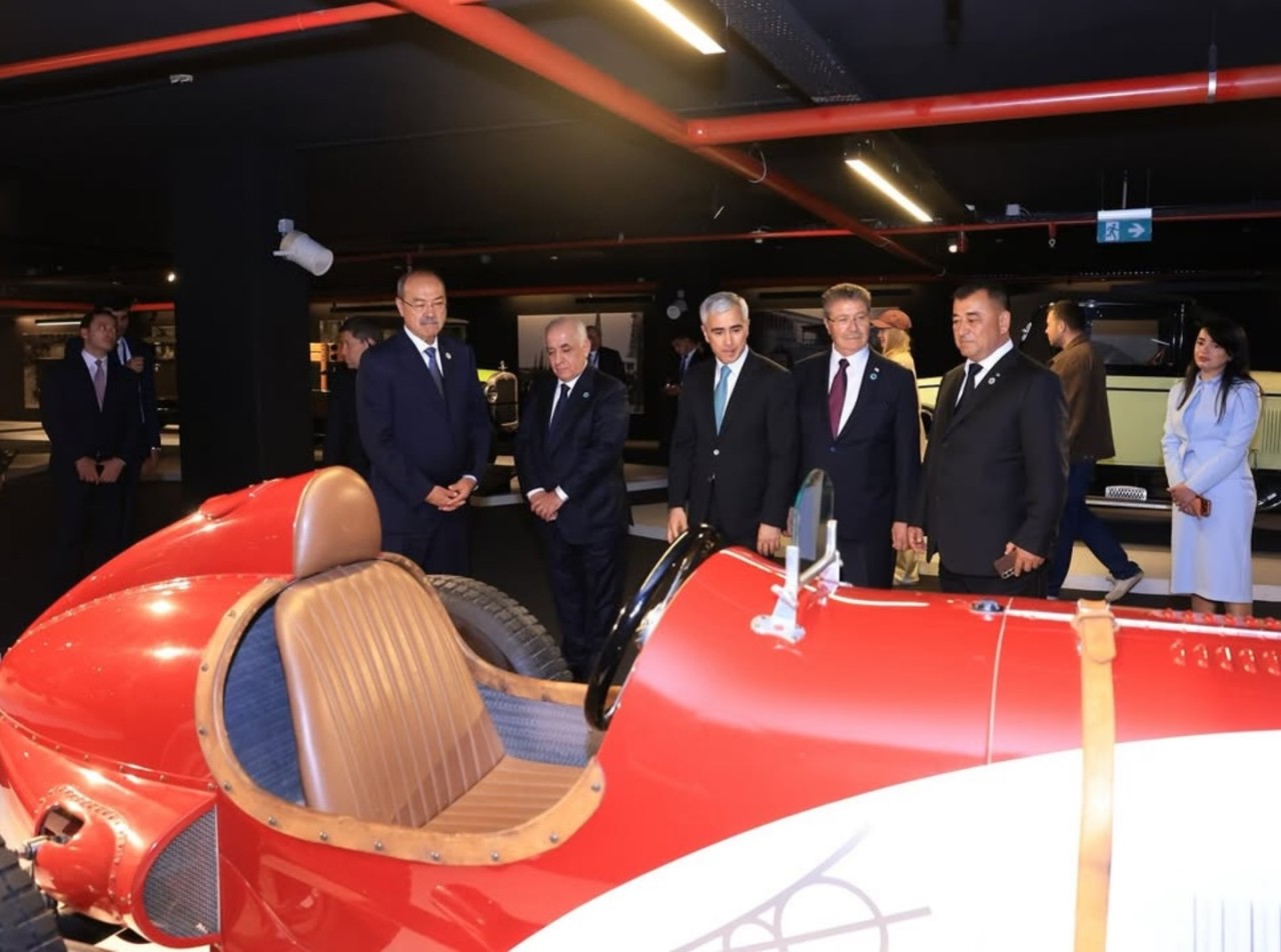 TDT rəhbərləri Heydər Əliyev Mərkəzində (FOTOLAR)