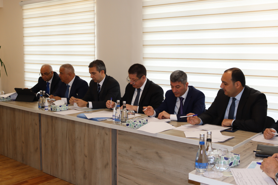 ADSEA sədri Xankəndidə vətəndaşlarla görüş keçirdi (FOTO)