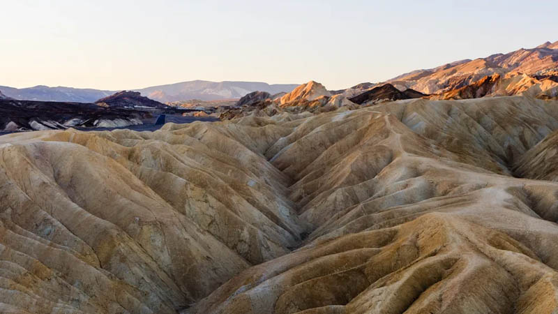 50 dərəcədən çox istilik: Yer kürəsinin ən sərt, ən isti və ən qonaqpərvər olmayan yeri..