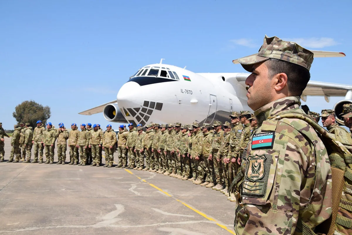 Azərbaycan hərbçiləri 