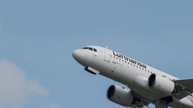 Yanacaq böhranı aviasiyaya təsir edir: Reyslər ləğv edilir, biletlər bahalaşır