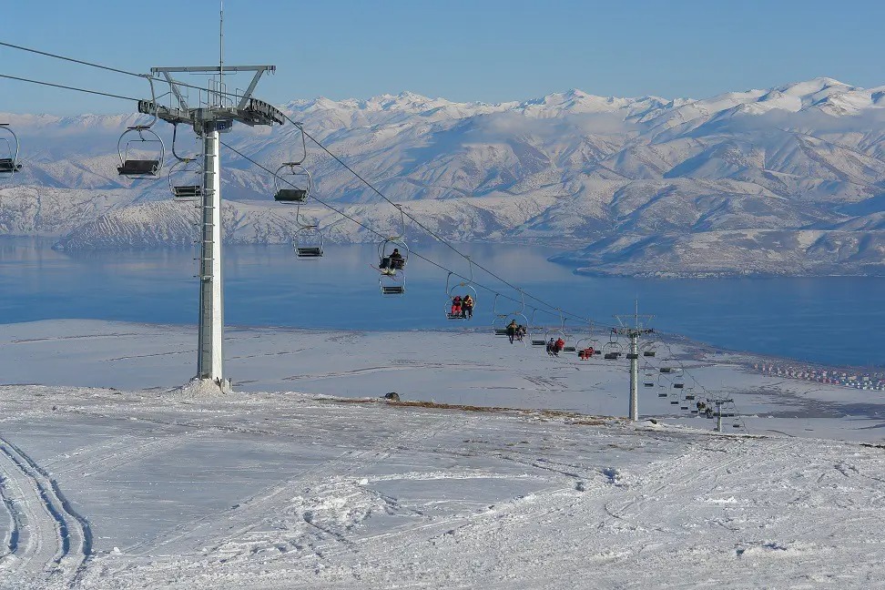 Qalalar şəhəri olan tarixi Bitlis (FOTO)