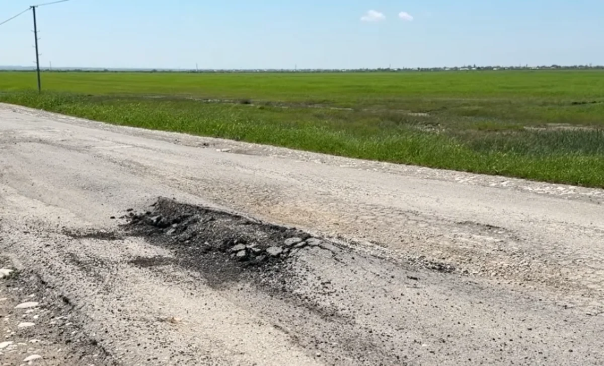 10 min sakinin istifadə etdiyi yol çökür: Problem kritik həddə çatır (VİDEO)