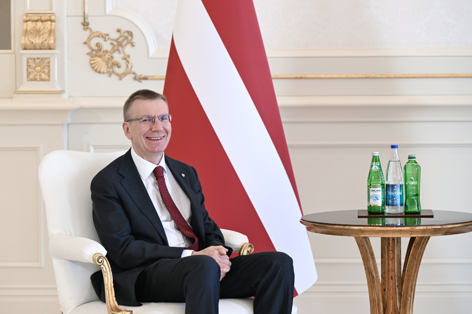 Prezidentlər mətbuata bəyanatlarla çıxış edirlər (YENİLƏNİB)