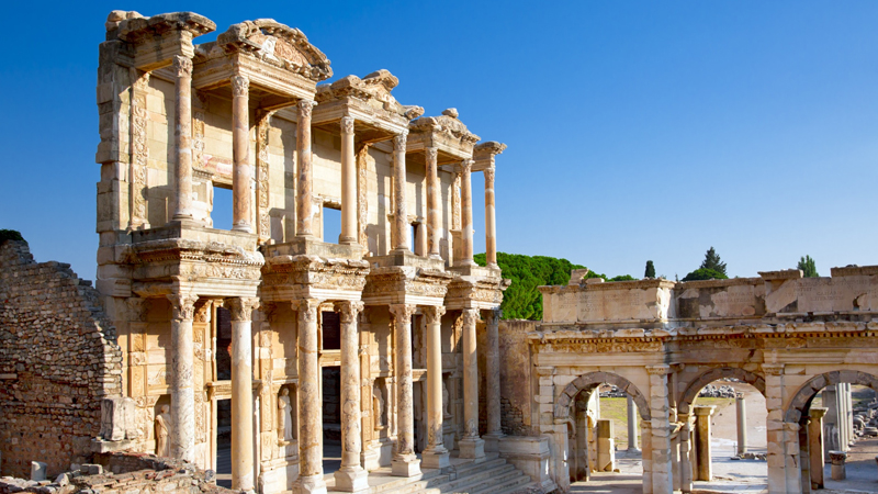 İzmir mətbəxi: Egey dadlarının şəhəri