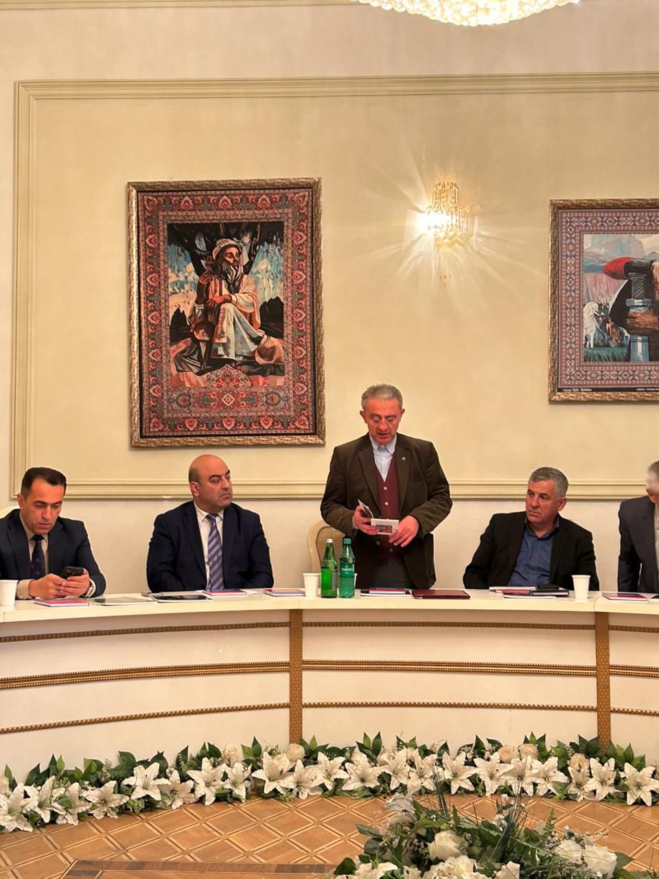 Yazıçı-publisist Emil Nəsirlinin yeni kitabının təqdimatı keçirildi (FOTO)