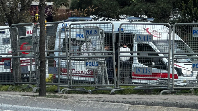 İsrailin İstanbul konsulluğu qarşısında atışma: Biri öldürldü, ikisi tutuldu