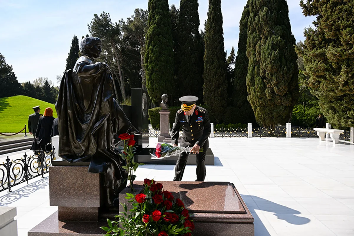 Türkiyənin Quru Qoşunları komandanı Azərbaycanda rəsmi səfərdədir (FOTO)