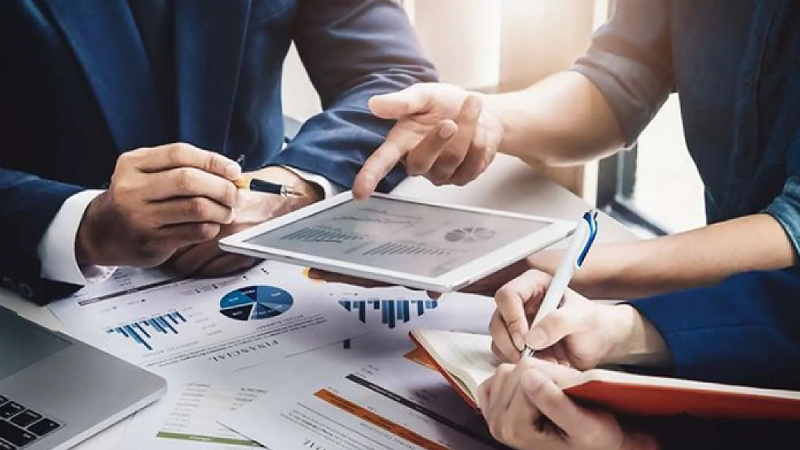 Daha bir şirkətin vergi borcu var