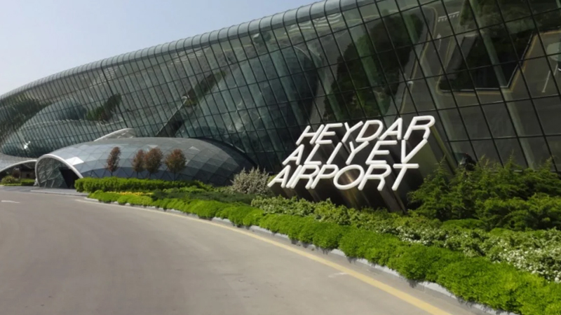 Bakı aeroportu sərnişinlərə müraciət etdi