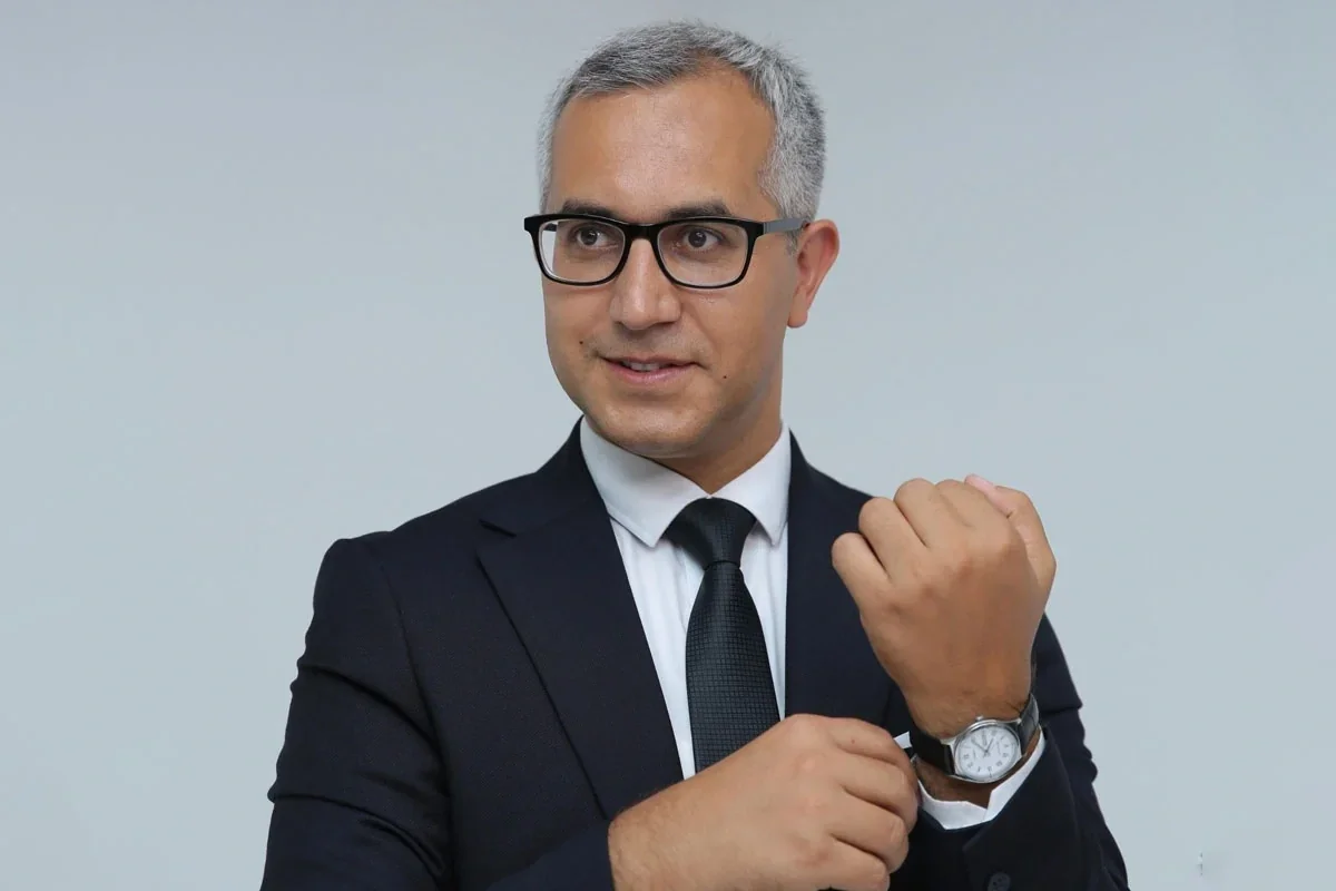 Kamran Əsədovun növbəti məhkəmə iclası keçirildi: 110 min dollar kimə verilib?