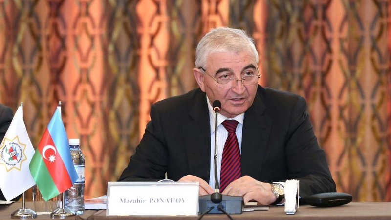 Məzahir Pənahov Milli Məclisdə - MSK-nın tərkibi təsdiqlənəcək