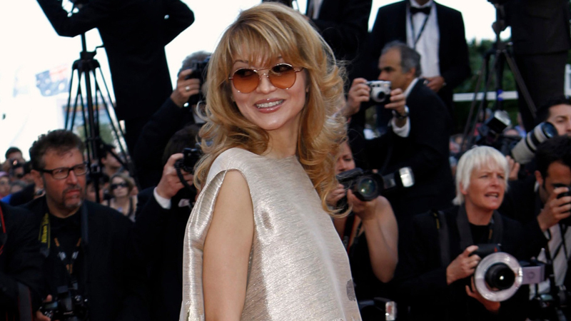 İsveçrə məhkəməsi İslam Kərimovun qızı ilə bağlı işi dayandırdı